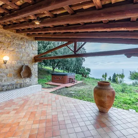 Villa Il Vecchio Palmento By Rentbeat Reitano
